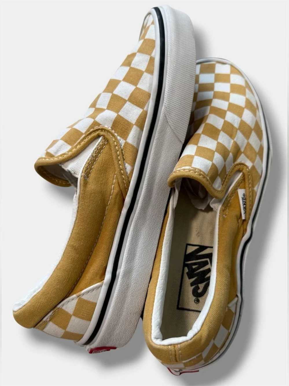 Vans Classic Checkerboard Slip-On Sneakers Yellow White Men’s 4.5 Women’s 6